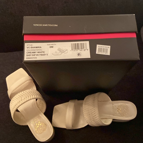 Vince Camuto chunky heeled slip-on sandals. NEW. NEVER WORN. - Picture 6 of 7